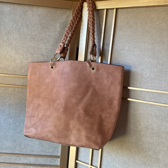 Dusty rose purse with & gold tone hardware - Picture 11 of 11